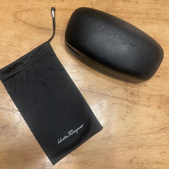 Salvatore Ferragamo SF942S Butterfly Sunglasses in Wine Caramel - Picture 12 of 15